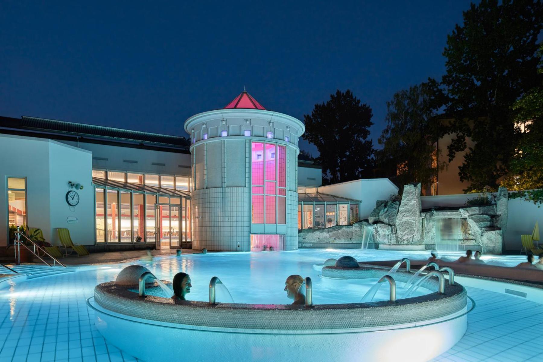 Eden Hotel Бад-Кроцинген Экстерьер фото